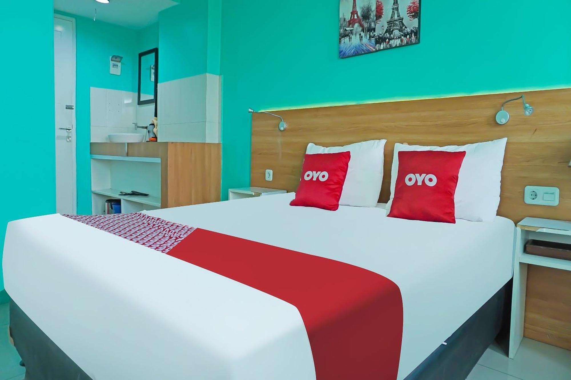 Oyo 90391 Gkitroom Karawang Exterior foto